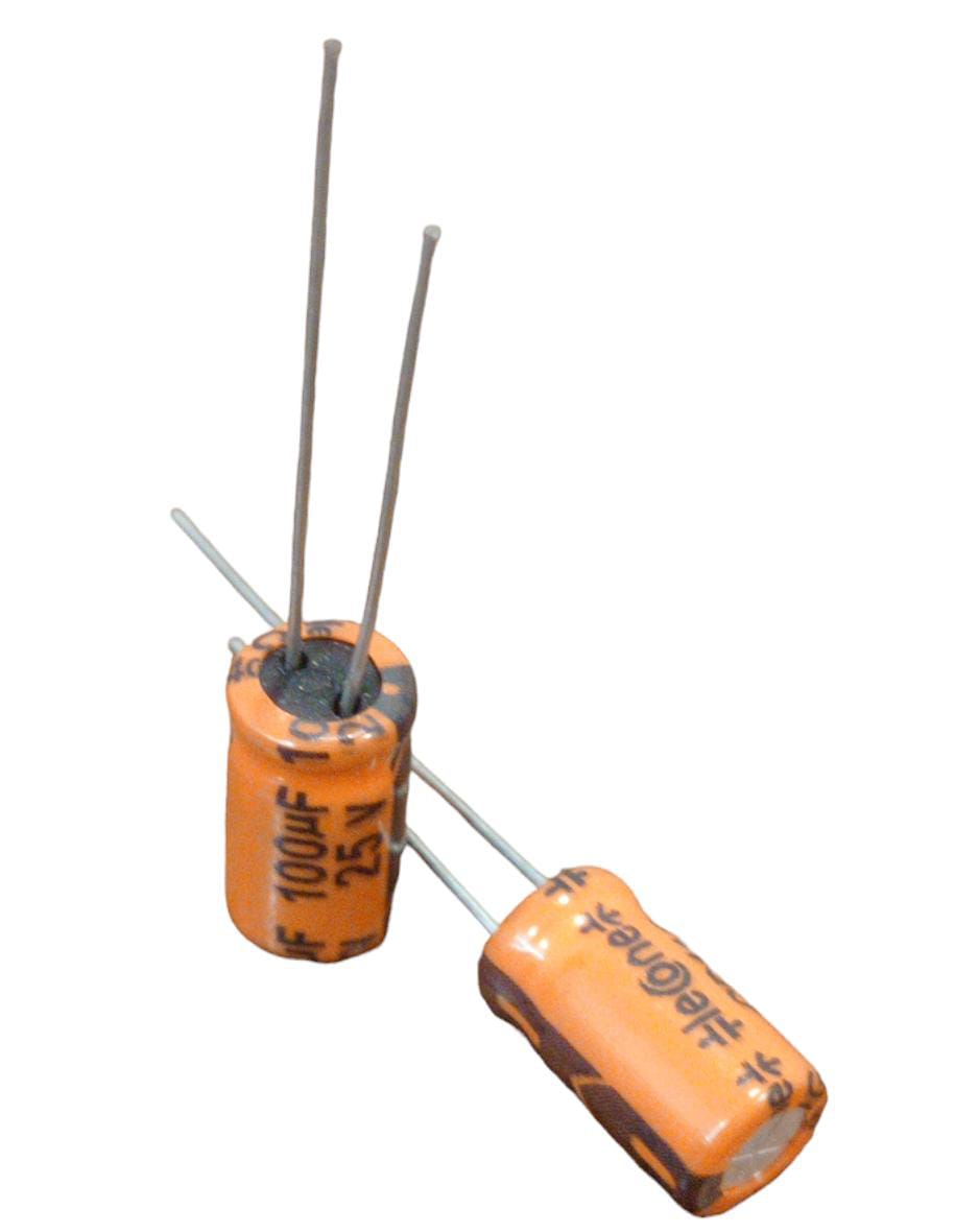 100uF 25V Aluminum Electrolytic Capacitor